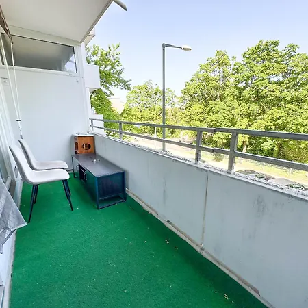 Ruhiges Apartment, Balkon, U-bahn * מינכן